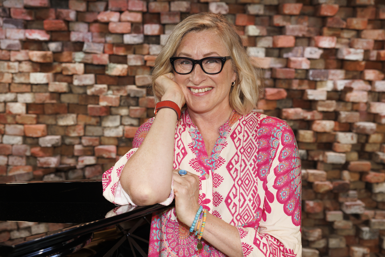 Katja Ståhl luotsaa suosittua musiikkiohjelmaa.