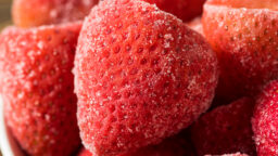 Ostitko näitä pakastemansikoita? Vedetään myynnistä