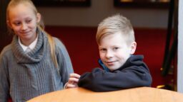 IL: ”Sain ylipainosta ikäviä kommentteja somessa” – Risto Räppääjänä tunnettu Samuel Shipway ei enää häpeä