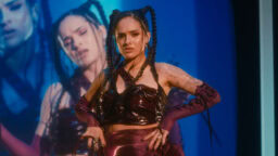 ”K-pop -biisi Temusta!” – Chachi Hildénin UMK-kappale jakaa mielipiteitä rajusti sosiaalisessa mediassa