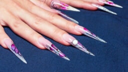 AL: Pitkäkyntinen sarjakaunistuja riivaa Tamperetta – käytti lasta apunaan uusimmassa huijauksessa