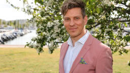 Antti Holman puolison ex-mies ilmaantui ovelle, ja Holma tunsi itsensä Muumilaakson asukkaaksi