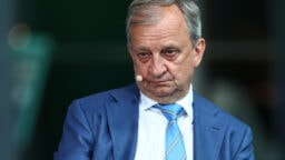 ”Pampputyöllistäminen ei ole ratkaisu, kun työpaikkoja ei ole” – kansanedustajat vaativat muutosta työttömien kohteluun