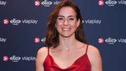 Iina Kuustosen vanhojentanssikuva julki – tältä näytti 24 vuotta sitten