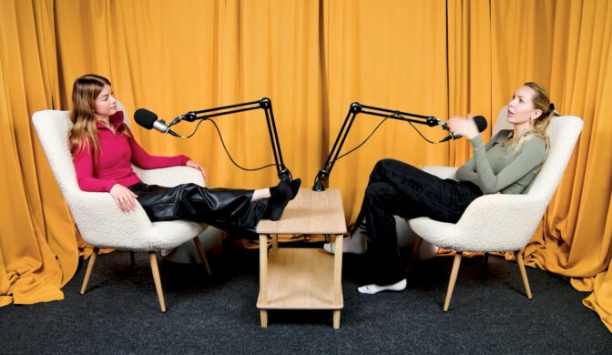 ”Niistä tuli kivat pikku persikat” – Janni Hussi ja Sointu Borg vertailevat rintojaan