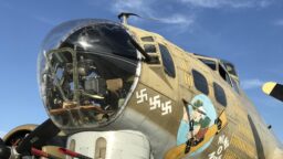 Itämerestä löytyi valtavan kokoinen uponnut pommikone – varusteena aseistusta