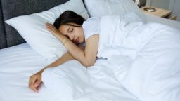 Tähän kellonaikaan nuori herää lomalla kun saa itse päättää – osa vastauksista yllätti