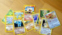 Miestä epäillään kahden ihmisen murhan yrityksestä – motiivina Pokémon-kortit