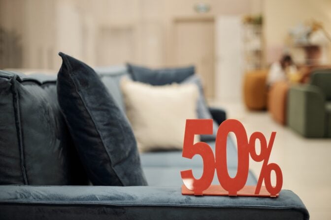 IS: Jättialennusmyynnit Askon ja Sotkan myymälöissä! Liikkeet lastataan täyteen tavaraa vielä kerran