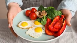 IL: Osaatko paistaa kananmunan oikein? Todennäköisesti et, mutta Hans Välimäki neuvoo