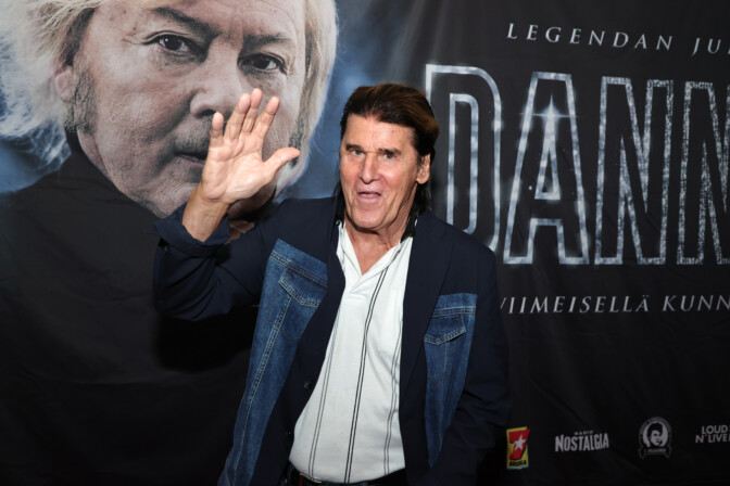 IL: ”Voikin piti kirnuta itse” – konkarilaulajat lyttäävät huippusuositun Farmi-ohjelman