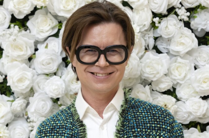 Sami Sykkö julkaisi perhekuvan – kuvassa tv:stä tuttu Pauliina-sisko ja äiti