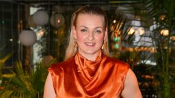 Jenni Poikelus: ”Elämä yllätti vauvalla” – ultraäänikuvassa huvittava yksityiskohta