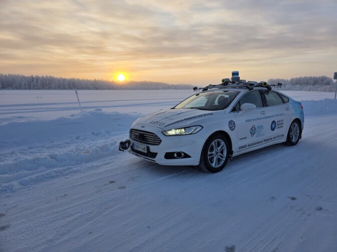 Mihin kuskeja enää pian tarvitaan? Robottiautot selvisivät Lapin talvitestistä