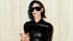 Demi Moore paljasti oikeat hiuksensa – edellinen tyyli olikin peruukki