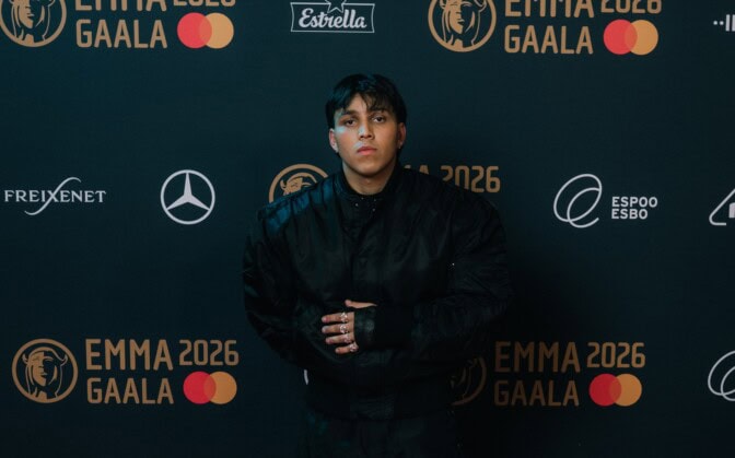 Räppäri jäi ilman pystejä ja näytti somessa keskisormea – myös fanit ihmettelevät Emma Gaalan palkintojenjakoa