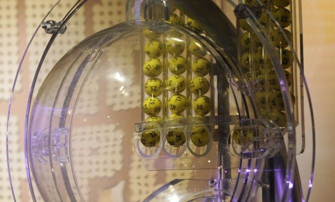 Eurojackpotin arvonnassa erikoinen tilanne – näin paljon jaettiin rahaa