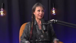 ”Suhtaudun yhä kriittisemmin nykyiseen maahanmuuttopolitiikkaan” – Katariina Souri on huolissaan nuorisosta