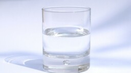 Hankitko näitä juomalaseja? – älä juo niistä ja palauta ne myymälään