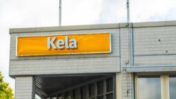 Kela järjestää harvinaisen livelähetyksen – ihmiset vaativat vastauksia