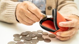 TE: Eläkesäästäjien lompakoille kajotaan – koskee lähes puolta miljoonaa suomalaista