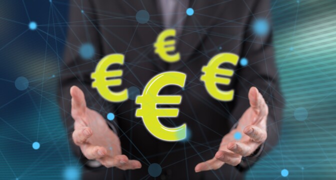 Digieurosta kaavaillaan tulevaisuuden maksuvälinettä