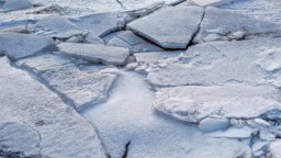 LK: Jäätutkija moittii Perämeren jäällä hätään joutunutta pariskuntaa ”tyhmyydestä”