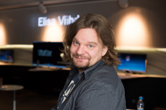 IS: ”Suomalaiset naiset ovat ihanan normaaleja” –Ismo Leikola kertoo amerikkalaisuuden olevan haaste rakkaudessa