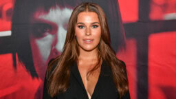 ”Otin pientä hittiä synnytyksessä” – Sara Sieppi kertoo tuskaisesta liikkumisestaan