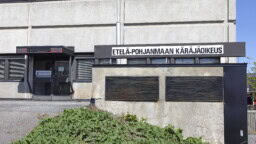 Teinityttö syytti poikaystäväänsä järkyttävästä teosta – valehtelulla karut seuraukset