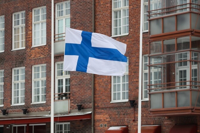 Tänään suruliputetaan ympäri Suomen