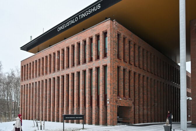 Ei rahaa lääkkeisiin tai hautajaisiin – lapsenlapsi kieltäytyi toimeentulotuesta ja hassasi isoäitinsä rahat