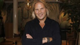 Sami Kuronen joutui muuttamaan ulkonäköään – työnantaja vaati