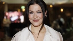 ”Kun elo antaa avokämmentä” – Jenni Vartiainen vihjaa tulevasta