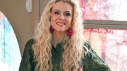 Susanna Laineelta video äidin ja isän kanssa – ”Viva La Kaarina!”