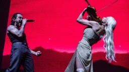 IS: Millaisissa väleissä viisuedustajamme ovat? Lähipiiri kertoo asian oikean laidan