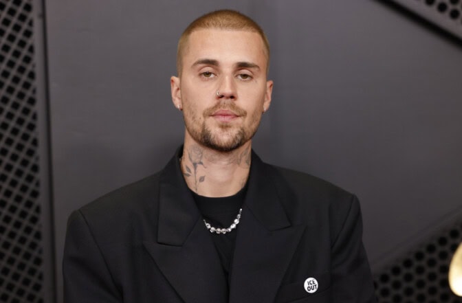 Torille! Suomalaismuusikon nimi paistoi yleisölle Justin Bieberin keikalla