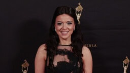 HS: ”Valaan annos hormoneja oli koominen kokemus” – Lina Schiffer alastomana henkisesti ja fyysisesti