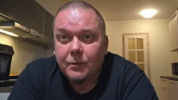 Julkisella juopottelulla elantonsa tienaava Pottukoira joutui sairaalaan