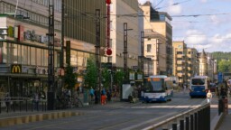 Tiesitkö tämän katupölystä? Tässä on kaupungin saastunein kohta – mittausasema ei kerro karua totuutta!