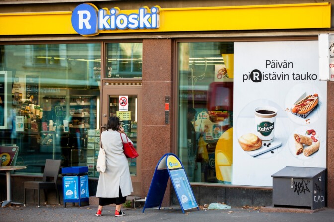 1 753 hakijaa kesätöihin R-kioskille – näin harva nappasi paikan