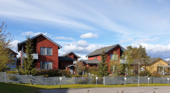 Uuden kodin vuokratontti saattaa olla orjasopimus –  halvalta tuntunut asunto voi muuttua kalliiksi yllättäen