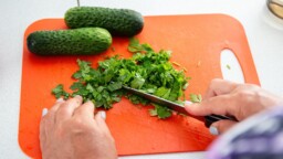 Saatat syödä huomaamattasi muovia – nämä arkiset tavat altistavat mikromuoville