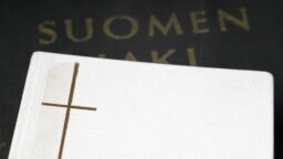 Nuorisotyössä ollut pastori lähetti lapsille etovia viestejä