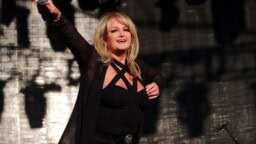 Bonnie Tyler on herännyt koomasta
