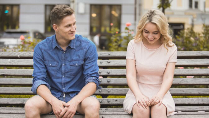 Näin flirttailet kuin ammattilainen – asiantuntija paljasti parhaat vinkit