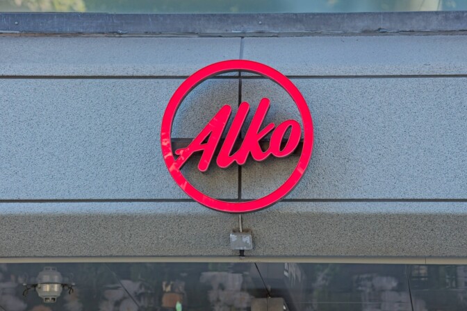 Alko keventää pullojaan